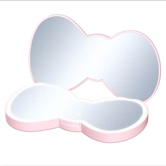 Hello Kitty x Impressions Bow LED Compact Mirror Small (light pink) - Picture 3 of 8